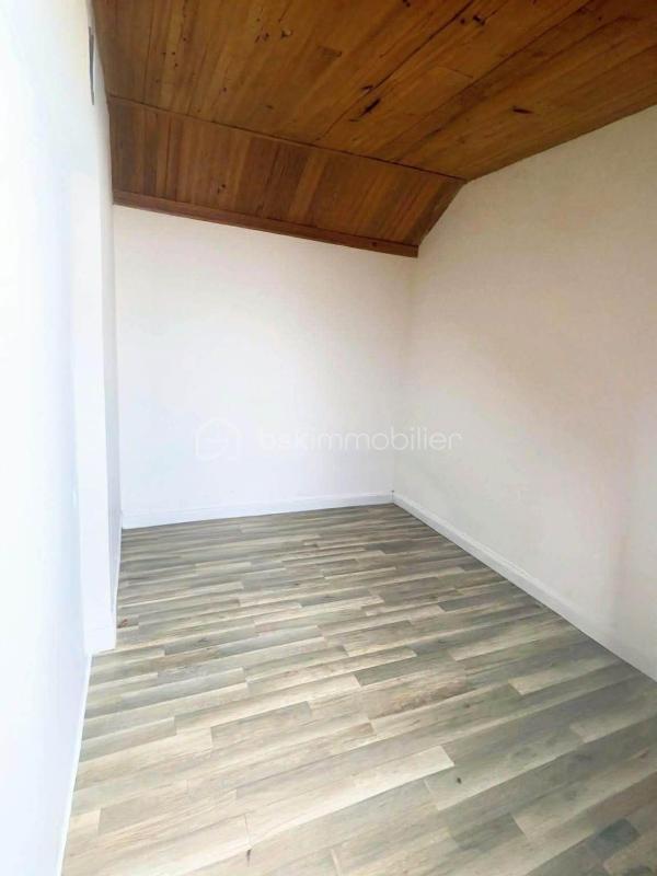 Maison de village - 85 m² - 5 pièces