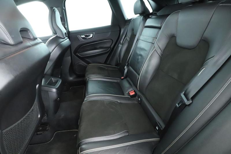 Volvo Xc60 2.0 D4 AdBlue R-Design Geartronic 8 190 ch