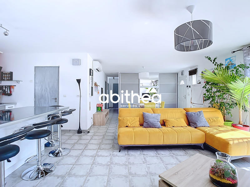 Maison - 100 m² - 4 pièces