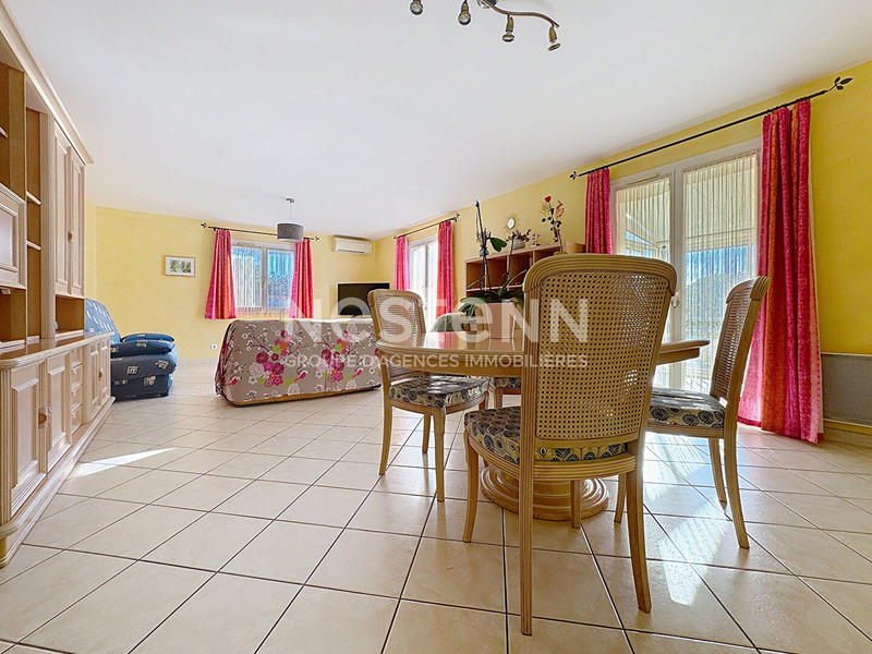 Maison - 127 m² - 6 pièces