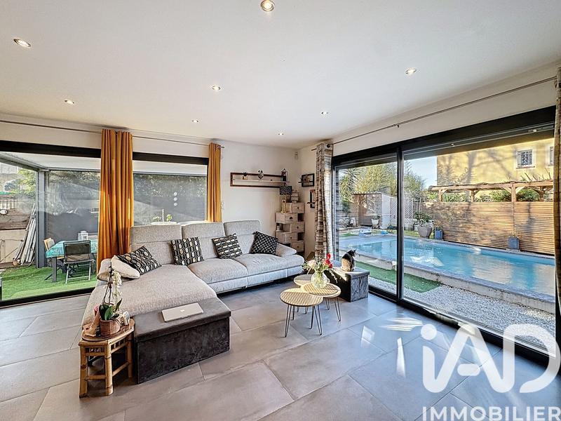 Maison - 100 m² - 4 pièces