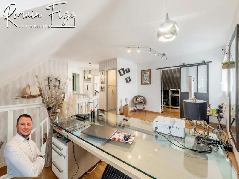 Pavillon - 173 m² - 7 pièces