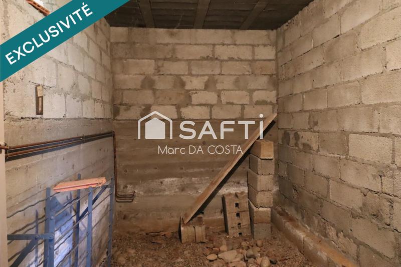 Maison - 180 m² - 7 pièces