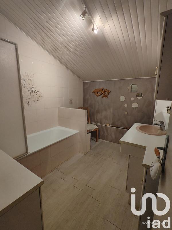 Maison - 95 m² - 4 pièces