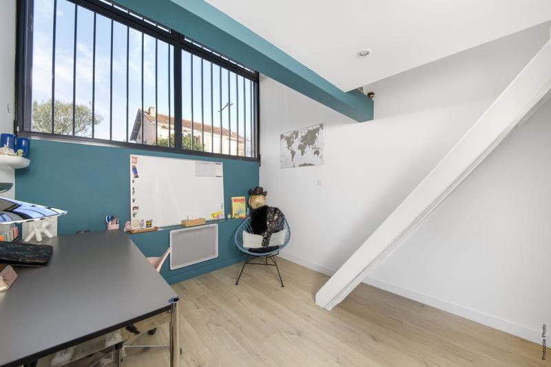 Loft - 230 m² - 6 pièces