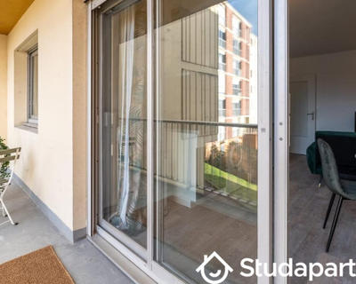 Chambre - 10 m² - 1 pièce