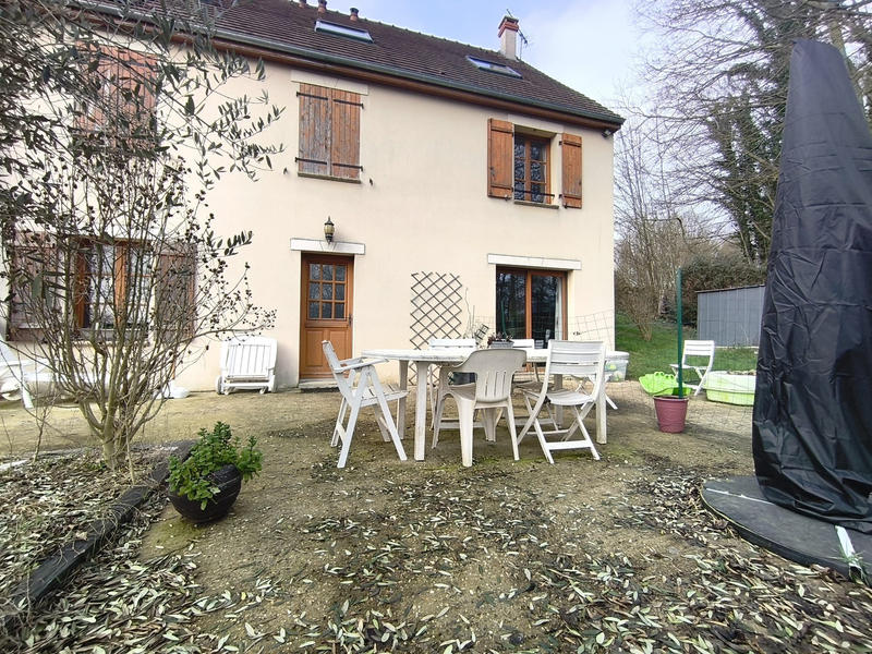 Maison - 154 m² - 8 pièces