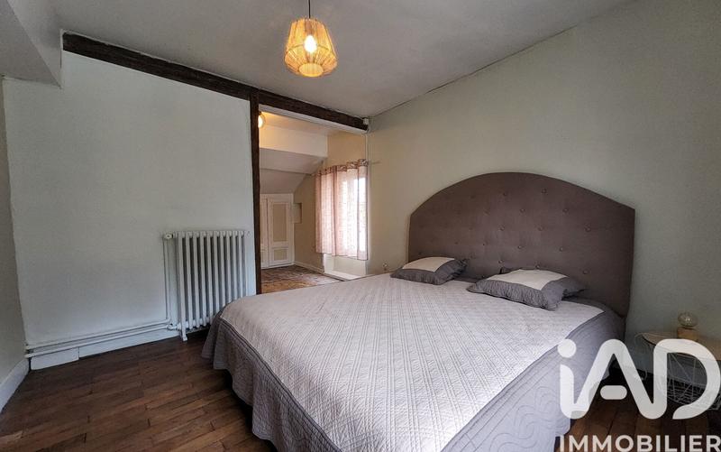 Maison - 313 m² - 10 pièces