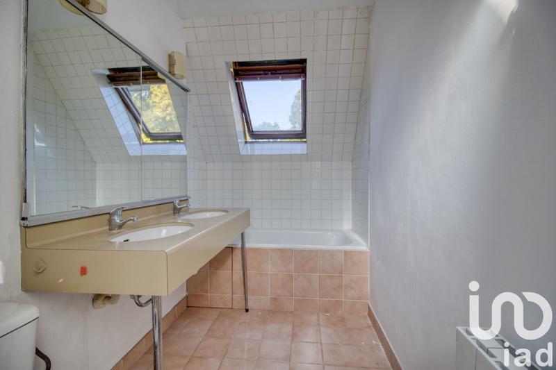 Maison - 106 m² - 7 pièces