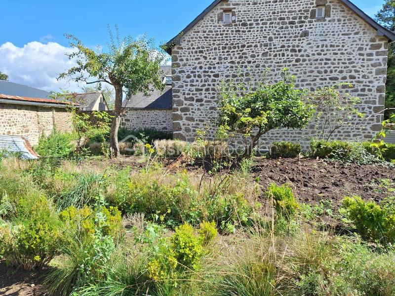 Maison de village - 86 m² - 4 pièces