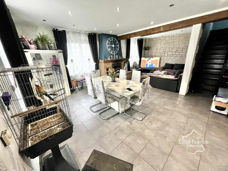 Maison - 140 m² - 7 pièces