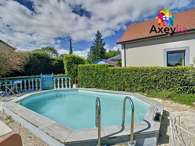 Maison - 127 m² - 6 pièces