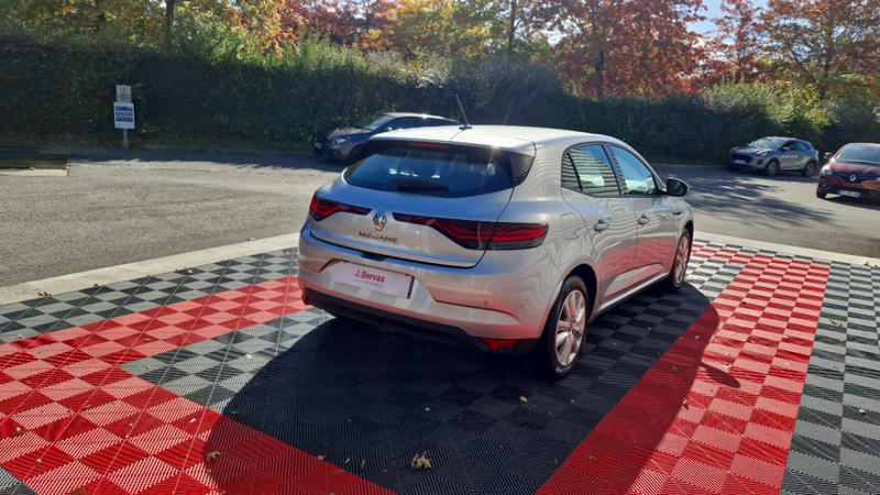 Renault Mégane IV Berline tce 115 fap - 21n business