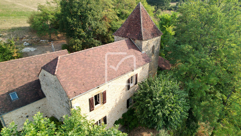 Maison - 160 m² - 8 pièces