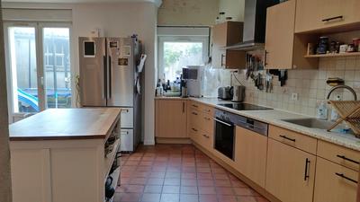 Maison de ville - 145 m² - 15 pièces