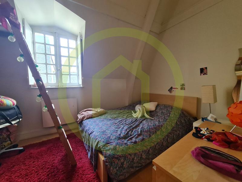 Appartement - 107 m² - 5 pièces