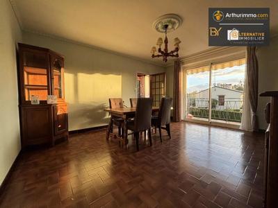 Maison - 92 m² - 4 pièces