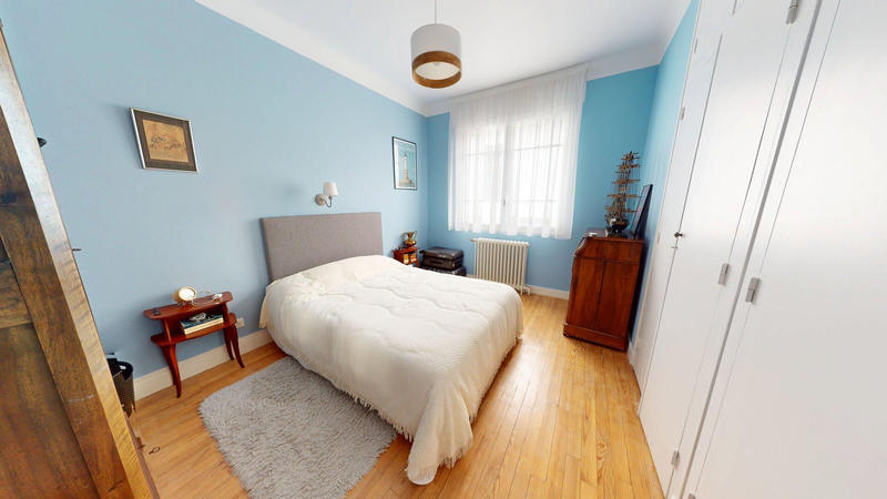 Maison - 151 m² - 6 pièces