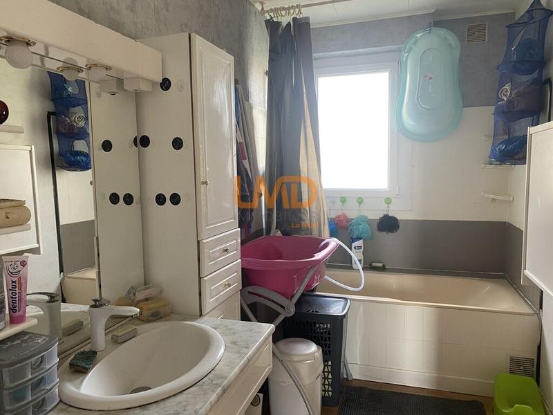 Maison - 195 m² - 8 pièces