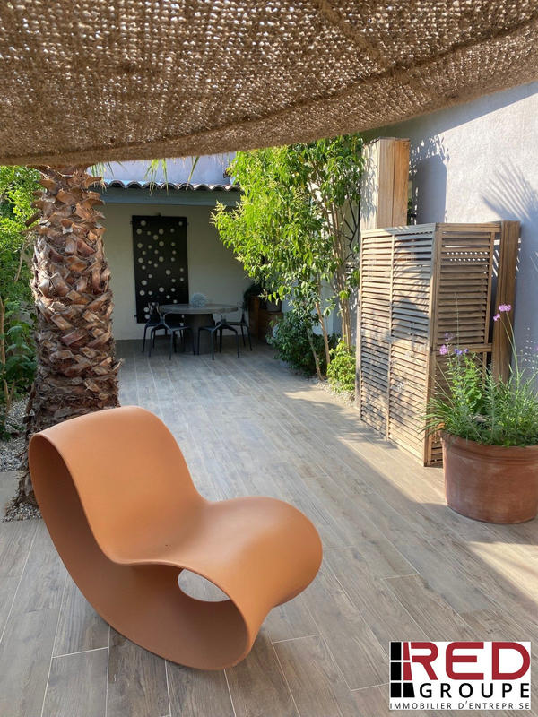 Local d'activités - 341 m²