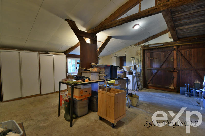 Maison - 207 m² - 6 pièces