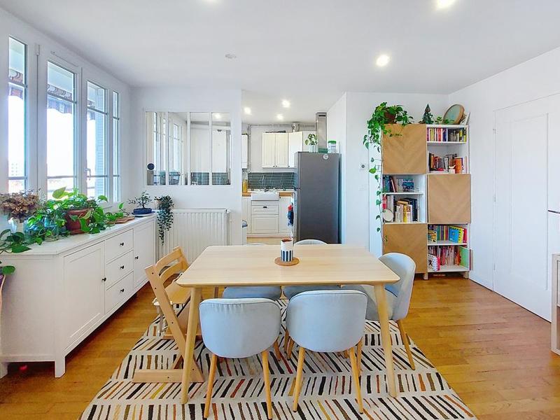 Appartement - 81 m² - 4 pièces