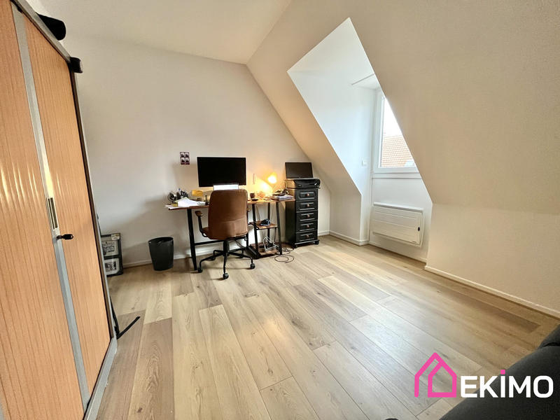 Maison traditionnelle - 115 m² - 7 pièces