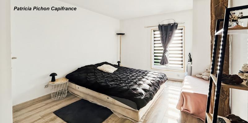 Maison - 308 m² - 14 pièces