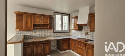 Appartement - 80 m² - 4 pièces