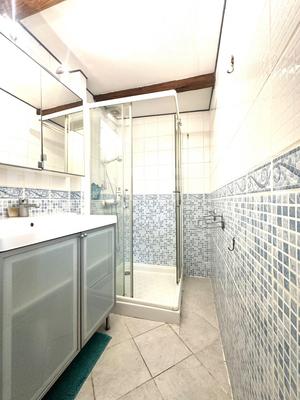 Pavillon - 150 m² - 6 pièces