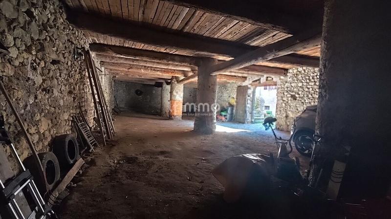 Immeuble - 174 m² - 7 pièces