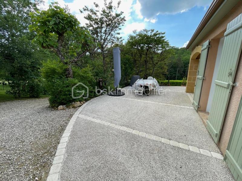 Maison - 116 m² - 4 pièces