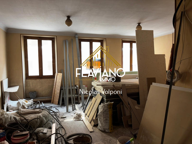 Appartement - 77 m² - 3 pièces