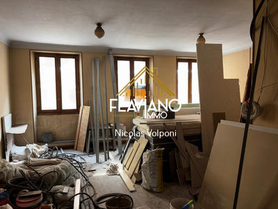 Appartement - 77 m² - 3 pièces