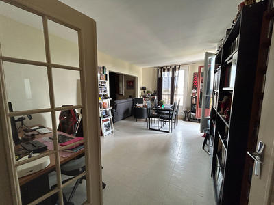 Appartement - 76 m² - 4 pièces