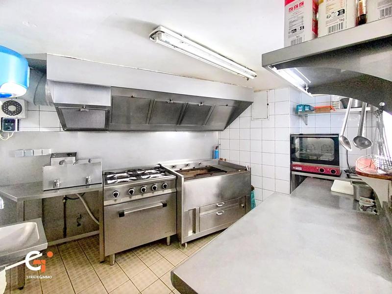 Immeuble - 142 m² - 4 pièces