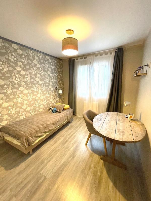 Maison - 120 m² - 7 pièces