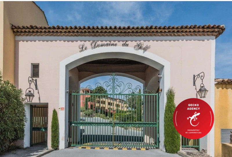 Villa - 90 m² - 5 pièces