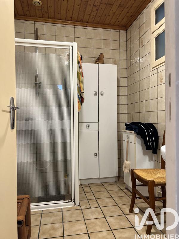 Maison - 277 m² - 13 pièces