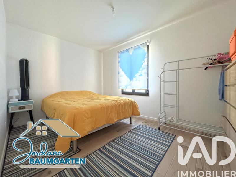 Maison - 98 m² - 5 pièces