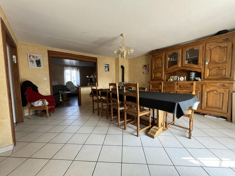 Maison - 182 m² - 7 pièces