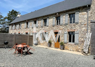 Maison - 220 m² - 7 pièces