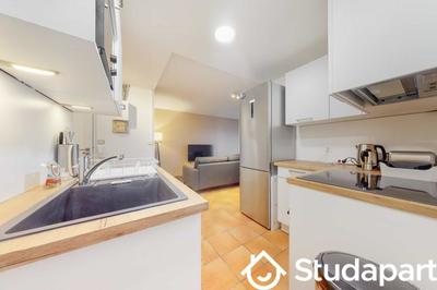 Chambre - 12 m² - 1 pièce