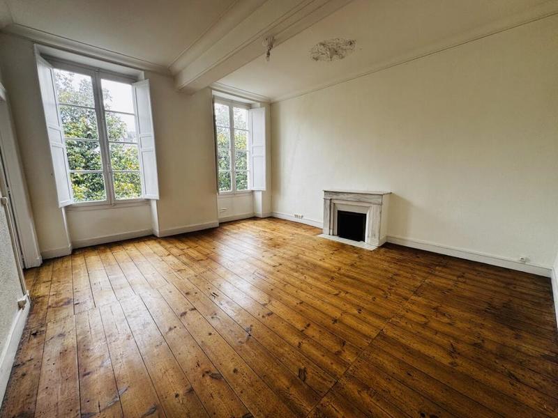 Appartement - 147 m² - 4 pièces