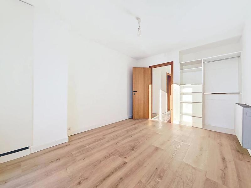 Appartement - 74 m² - 3 pièces