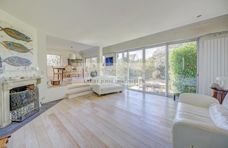 Maison ancienne - 185 m² - 7 pièces