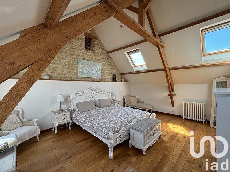 Maison - 287 m² - 12 pièces