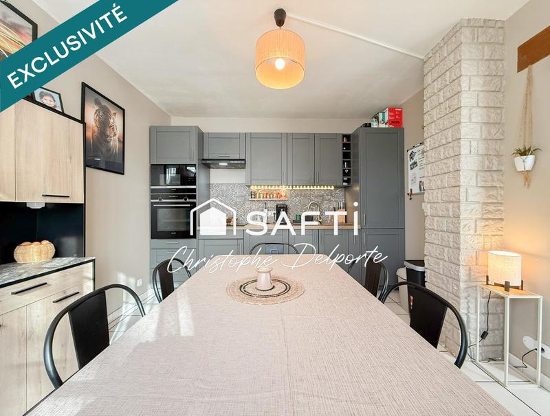 Maison - 96 m² - 6 pièces