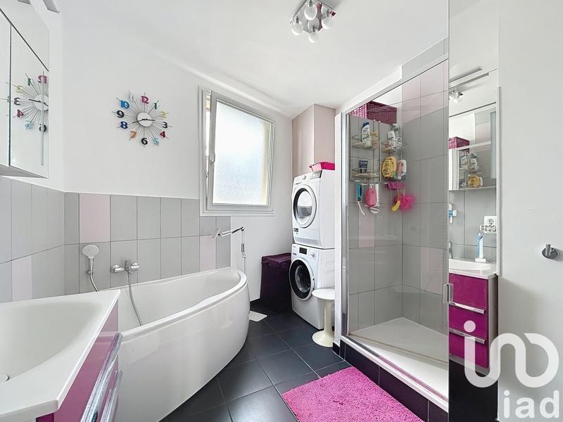 Duplex - 111 m² - 4 pièces