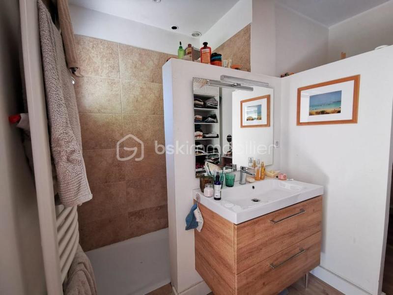 Maison traditionnelle - 143 m² - 6 pièces